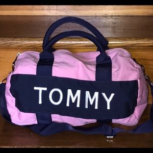 Tommy Hilfiger duffle bag (small) 👜